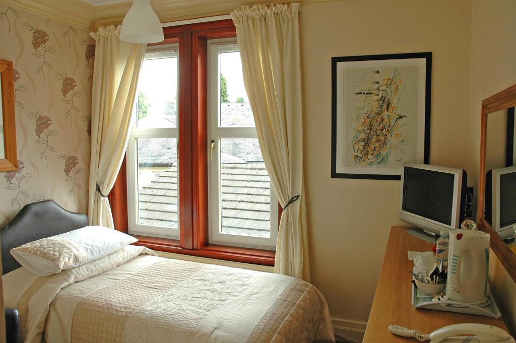 Pitreavie Guest House Данфермлин Номер фото